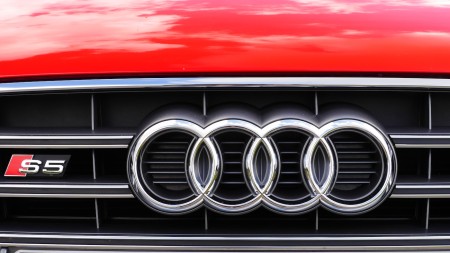 Audi S5 Cabriolet front badge, Foto: Autogefühl