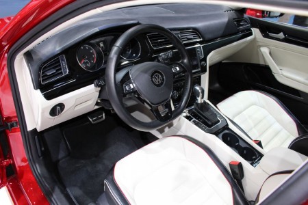 Volkswagen NMC Concept Interieur auf der Auto China 2014, Foto: Autogefühl