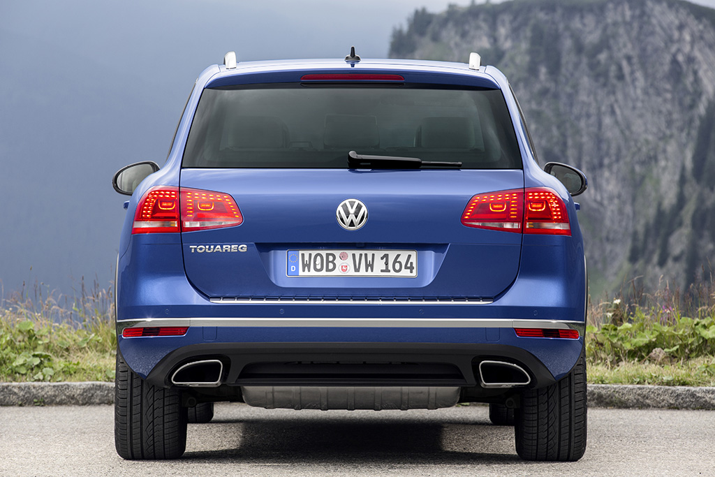 VolkswagenTouaregFacelift2015010
