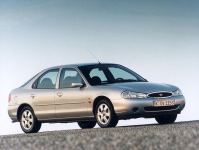 Ford Mondeo Ghia, 1998, 2. Generation von 1996 bis 2000, Foto: Ford