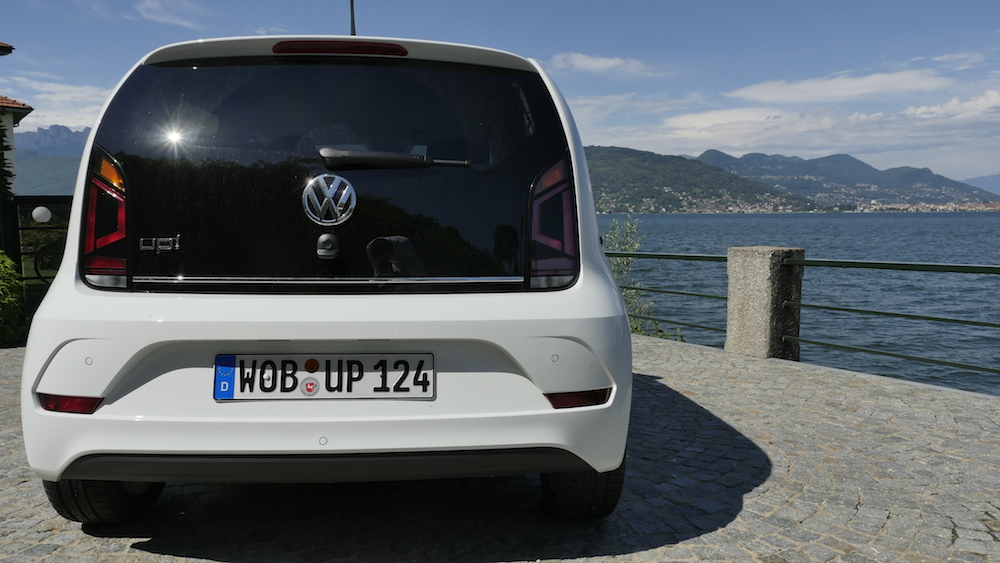 VW_Volkswagen_up_facelift_035