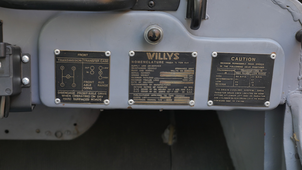 JeepWrangler75anniversary_vs_WillysMB007