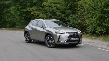 Lexus Ux Test Fahrbericht Ux 200 Autogefuhl